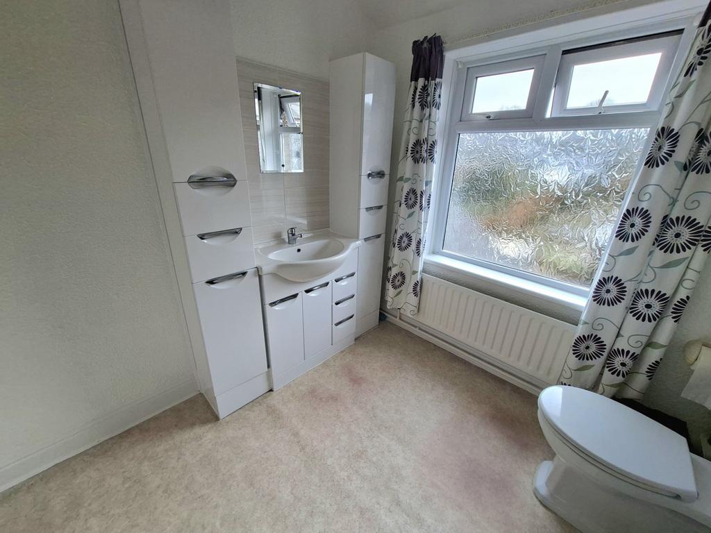 Family bathroom