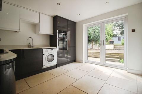 undefined, Bath Road, Swindon SN6