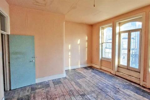 1 bedroom flat for sale, Gunterstone Road, London