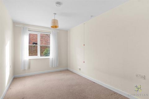 undefined, Ganderton Court, Pershore