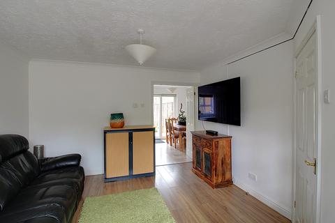 undefined, Hop Garden Road, Hook RG27