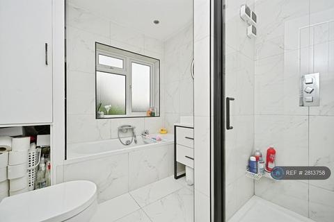 undefined, Springfield, Bushey Heath, WD23