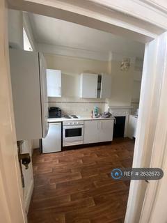 Studio to rent, Grosvenor Place, Bath, BA1