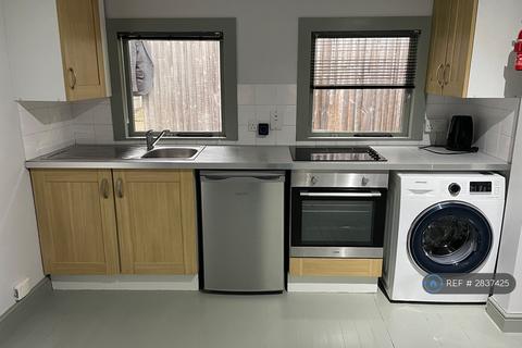 undefined, London, London, SE19