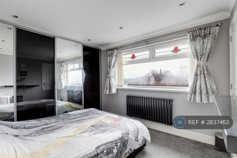 4 bedroom semi-detached house to rent, Brisbane Drive, Stapleford, Nottingham, NG9