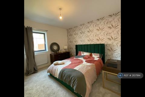 2 bedroom flat to rent, Orion House, Uxbridge, UB10