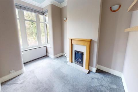 3 bedroom terraced house for sale, Wibsey Park Avenue, Wibsey, Bradford
