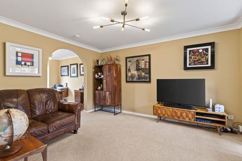 4 bedroom detached house for sale, Turnpike Close, Market Harborough LE16