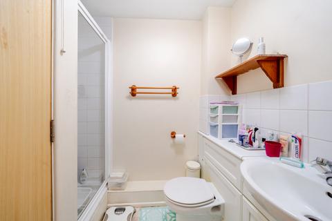 1 bedroom flat for sale, Adams Way, Alton, Hampshire, GU34