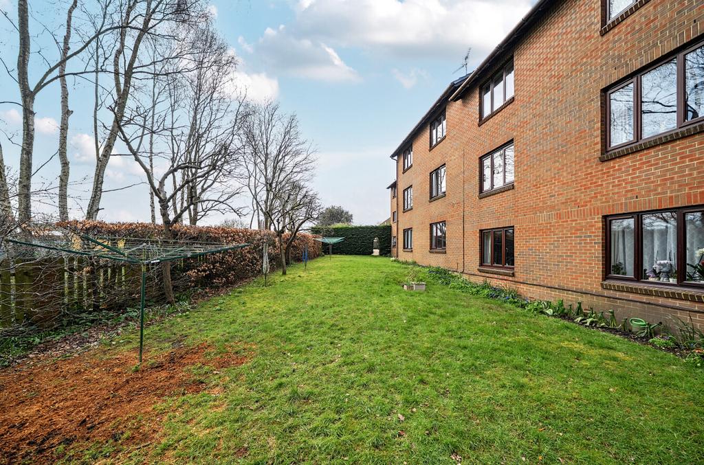 1429823-11-69b7ec...