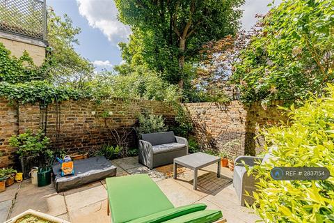 undefined, Amwell St, London, EC1R