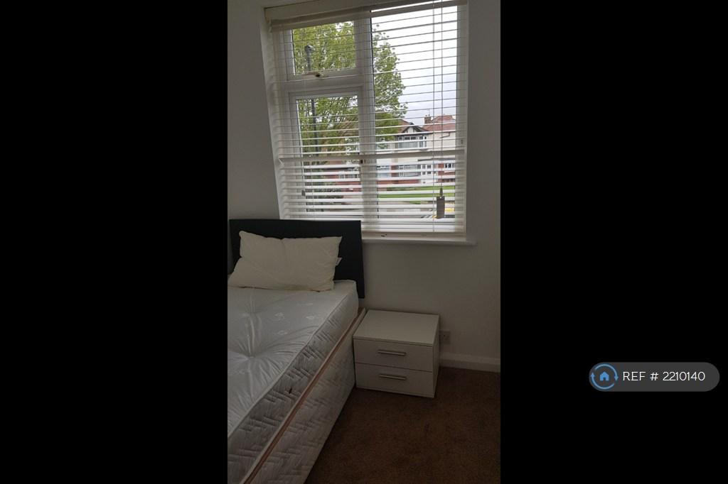 Single Bedroom