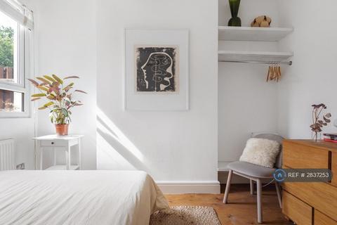 1 bedroom flat to rent, Springfield Road, London, N15