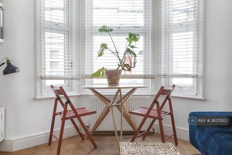 1 bedroom flat to rent, Springfield Road, London, N15