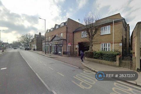 undefined, Fontaine Court, London, N14