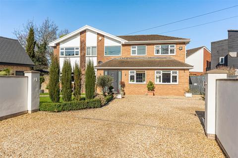 5 bedroom detached house for sale, 5 Bed detached house & annexe /studio, Hampton Dene Road