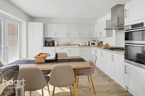 4 bedroom detached house for sale, Broadbent Close, Coventry