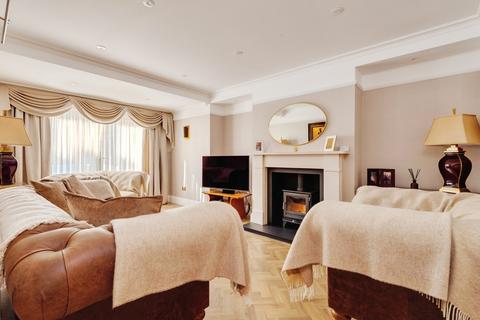 undefined, Brookside Avenue, Knotty Ash, Liverpool, Merseyside, L14