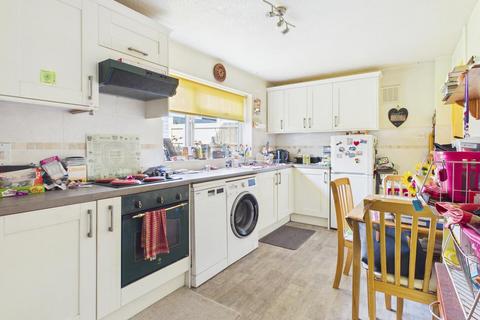 4 bedroom detached house for sale, Church View, Bridgend CF32