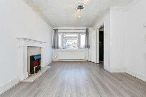 undefined, Maycroft Gardens, Grays