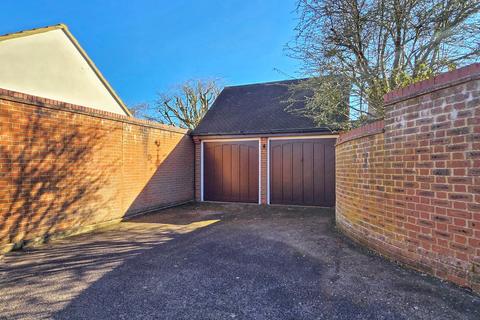 4 bedroom link detached house for sale, The Cloisters, Ampthill, Bedfordshire, MK45