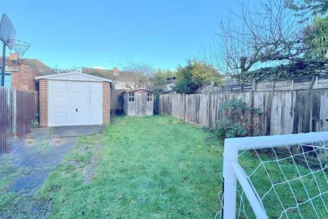 undefined, Follett Close, Old Windsor, Berkshire, SL4