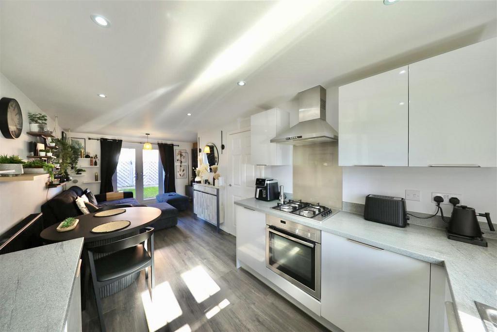 Living/kitchen/diner