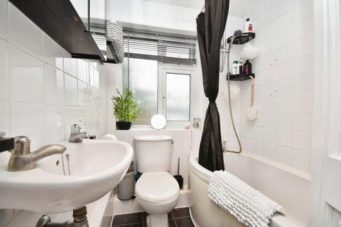 undefined, Parkside Avenue Bexleyheath DA7