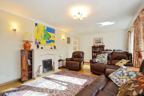 5 bedroom detached house for sale, Bettespol Meadows, Redbourn, St. Albans