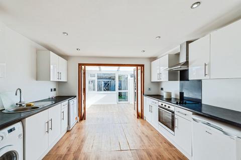 undefined, Thorney Leys, Witney