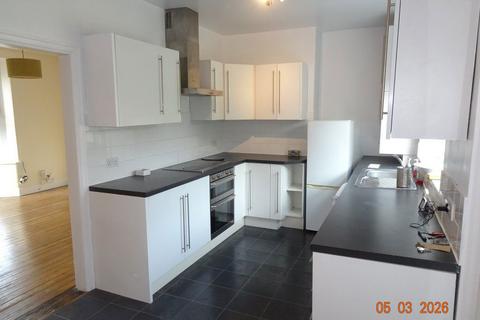 3 bedroom semi-detached house to rent, Anns Road North, Heeley, Sheffield, S2 3GR