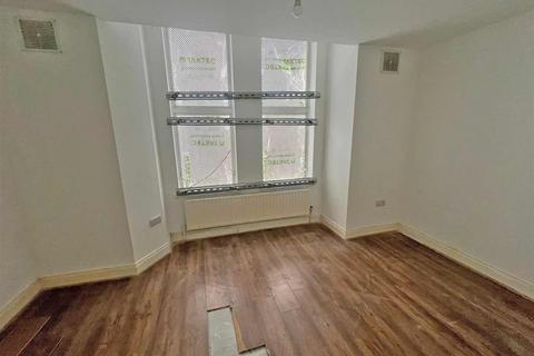 1 bedroom ground floor flat for sale, St. Marys Road, HARLESDEN