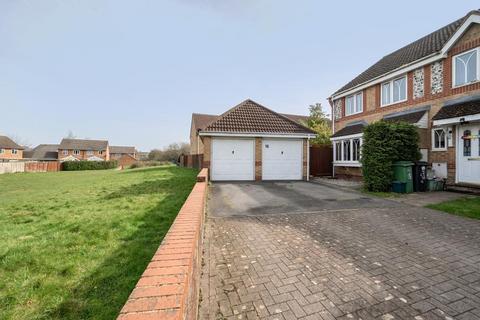 3 bedroom semi-detached house for sale, Newbury,  Berkshire,  RG14