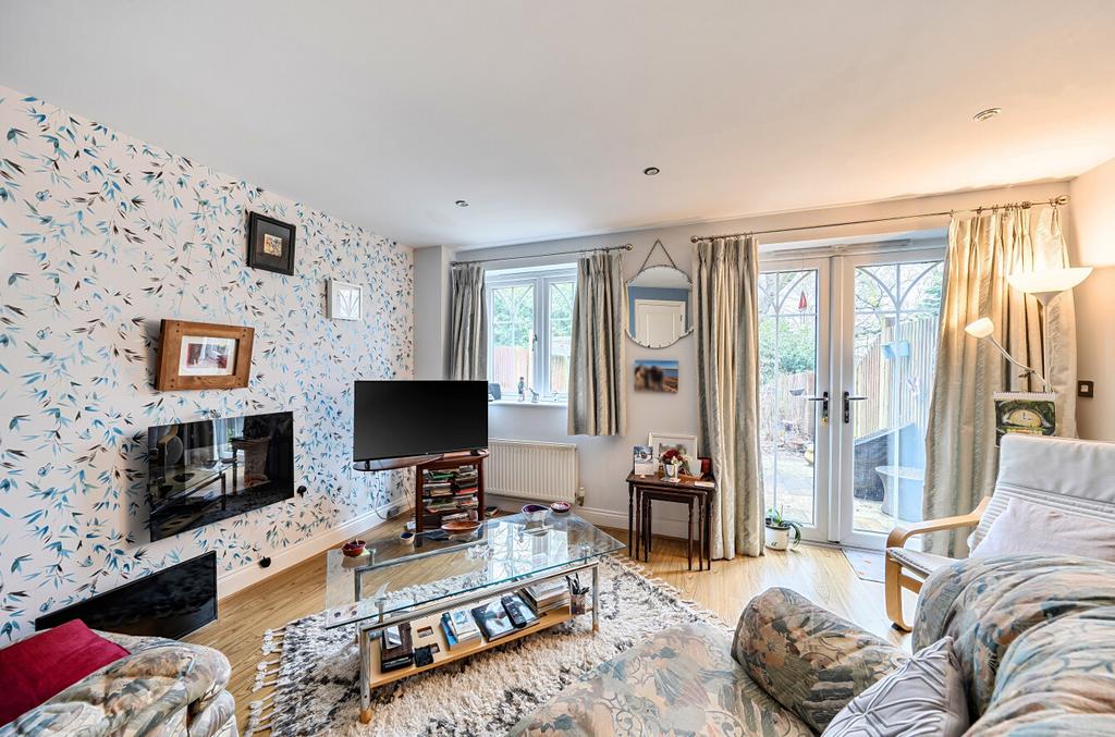 1417015 23 699338...