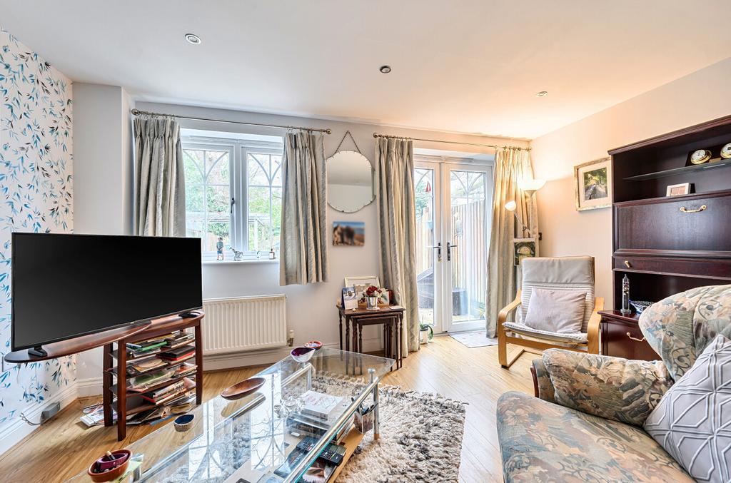 1417015 24 699338...