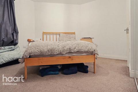 undefined, Tuke Walk, Swindon