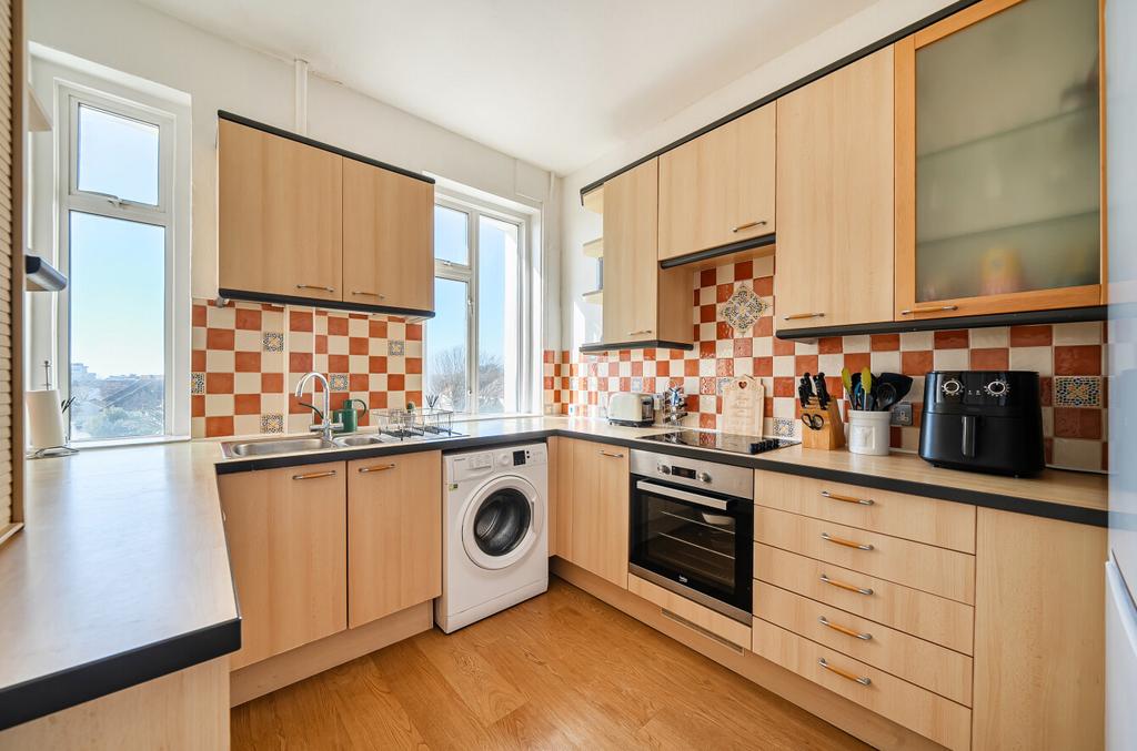 1431708-19-69b965...