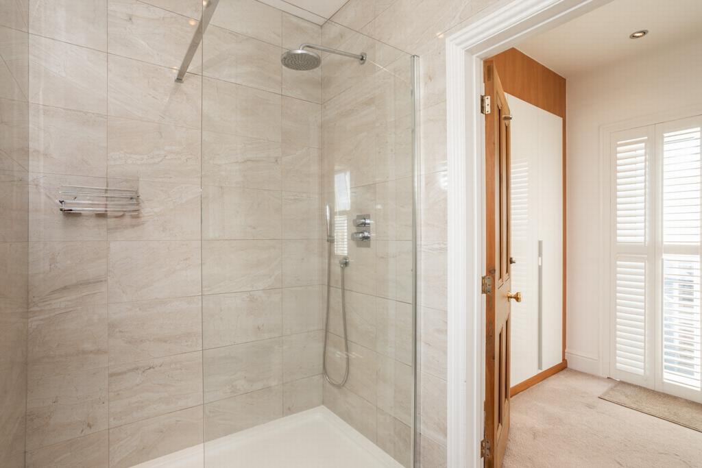 En-suite shower room