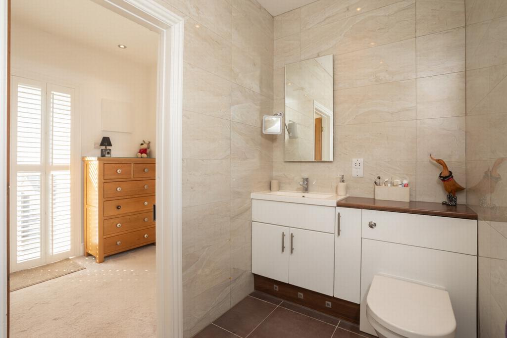 En-suite shower room
