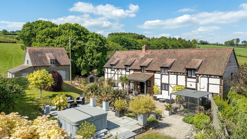 1068 Castle Barn-10.jpg