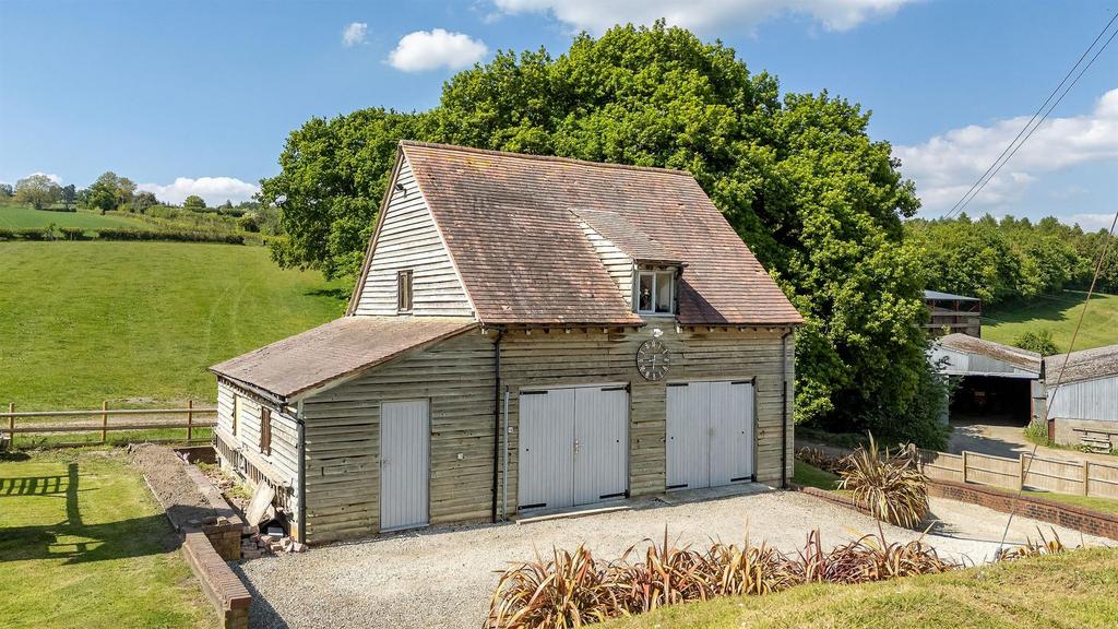 1068 Castle Barn-16.jpg