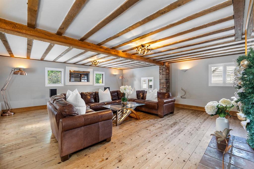 1068 Castle Barn-28.jpg