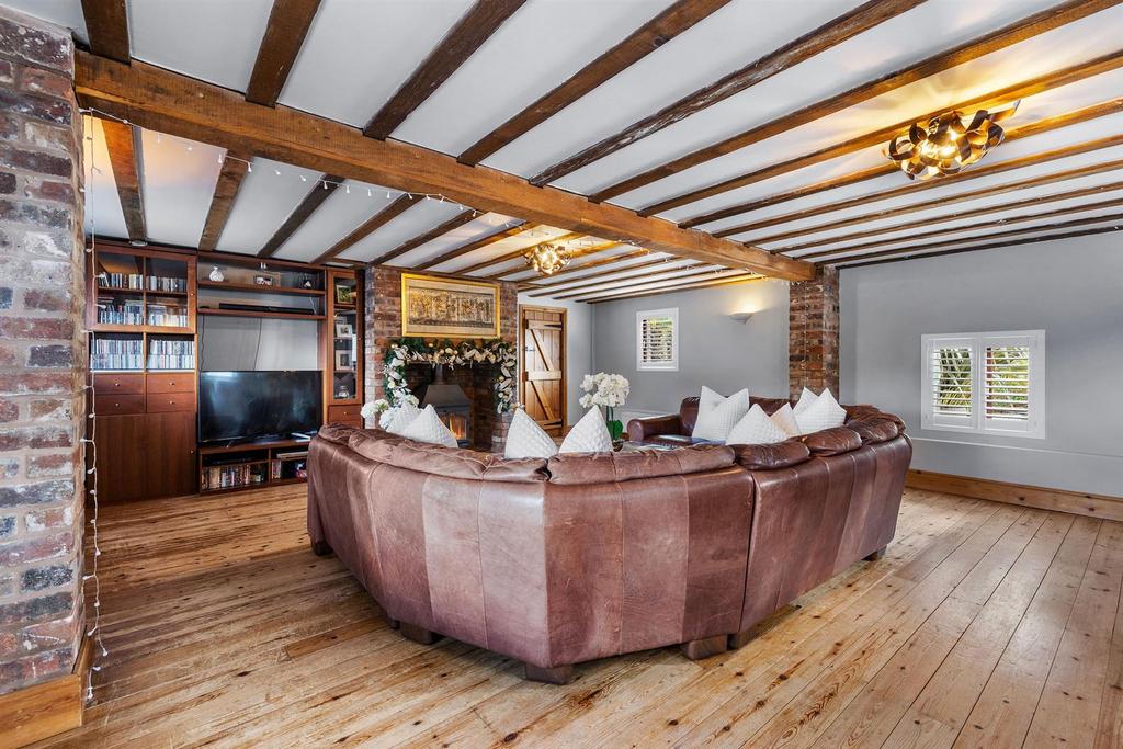 1068 Castle Barn-29.jpg