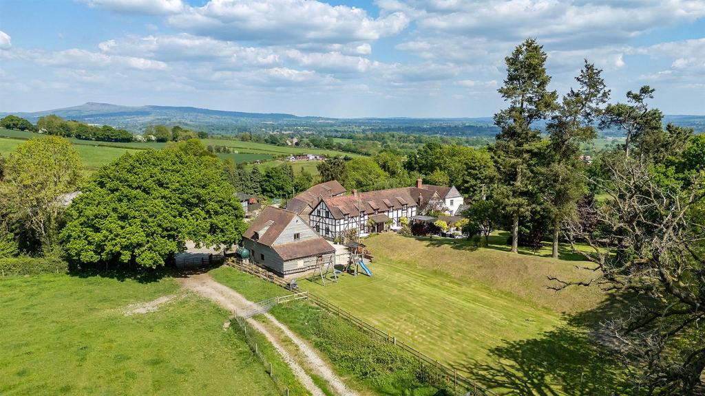 1068 Castle Barn-12.jpg