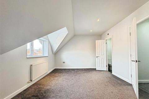 2 bedroom flat to rent, Central Road, West Didsbury, Manchester, M20