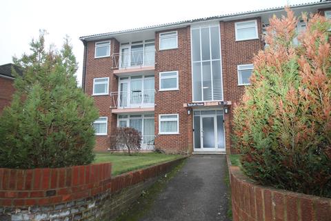 1 bedroom flat to rent, Redruth House, Sutton, SM2