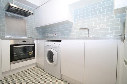 1 bedroom flat to rent, Redruth House, Sutton, SM2