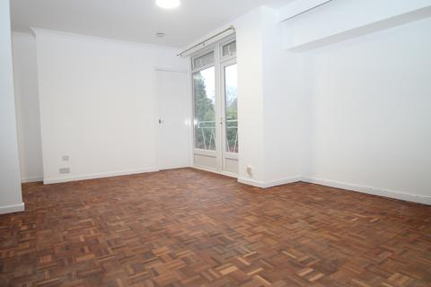 1 bedroom flat to rent, Redruth House, Sutton, SM2