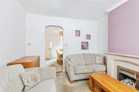 3 bedroom terraced house for sale, College Street, Wellingborough