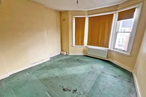 1 bedroom flat for sale, Buckley Road, KILBURN